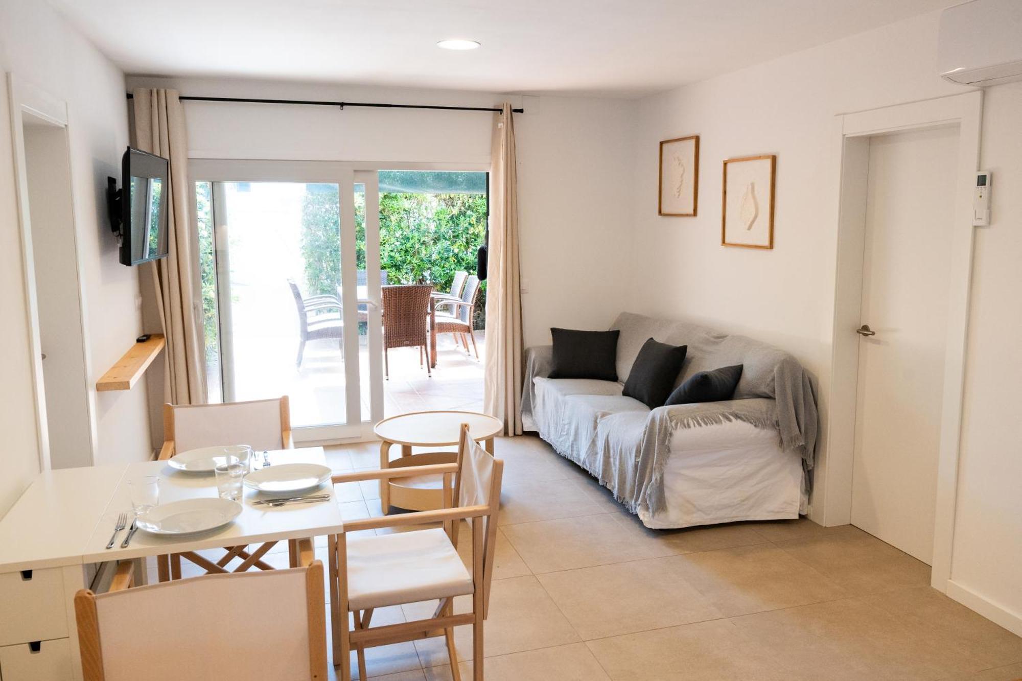 Ses Salines Apartments Sa Cubeta Форнелс Екстериор снимка